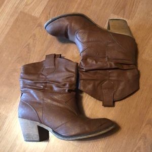Cowgirl boot